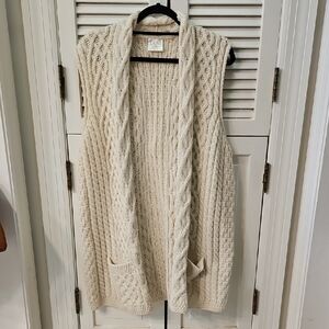 Elegant Cream Cable Knit Cardigan Vest